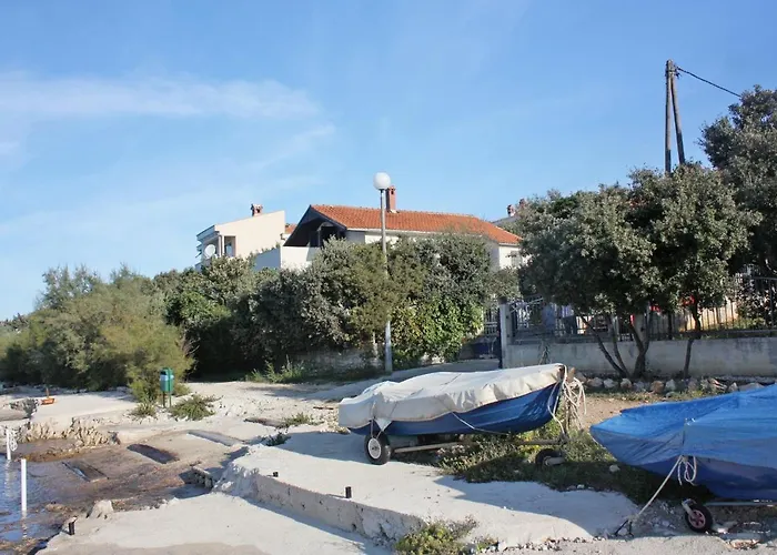 アパート By The Sea Kozino, Zadar - 5734 ペトルチャネ