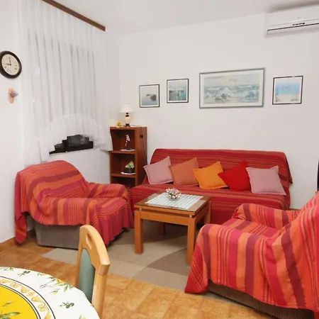 Apartment Apartments By The Sea Kozino, Zadar - 5734 Petrcane
